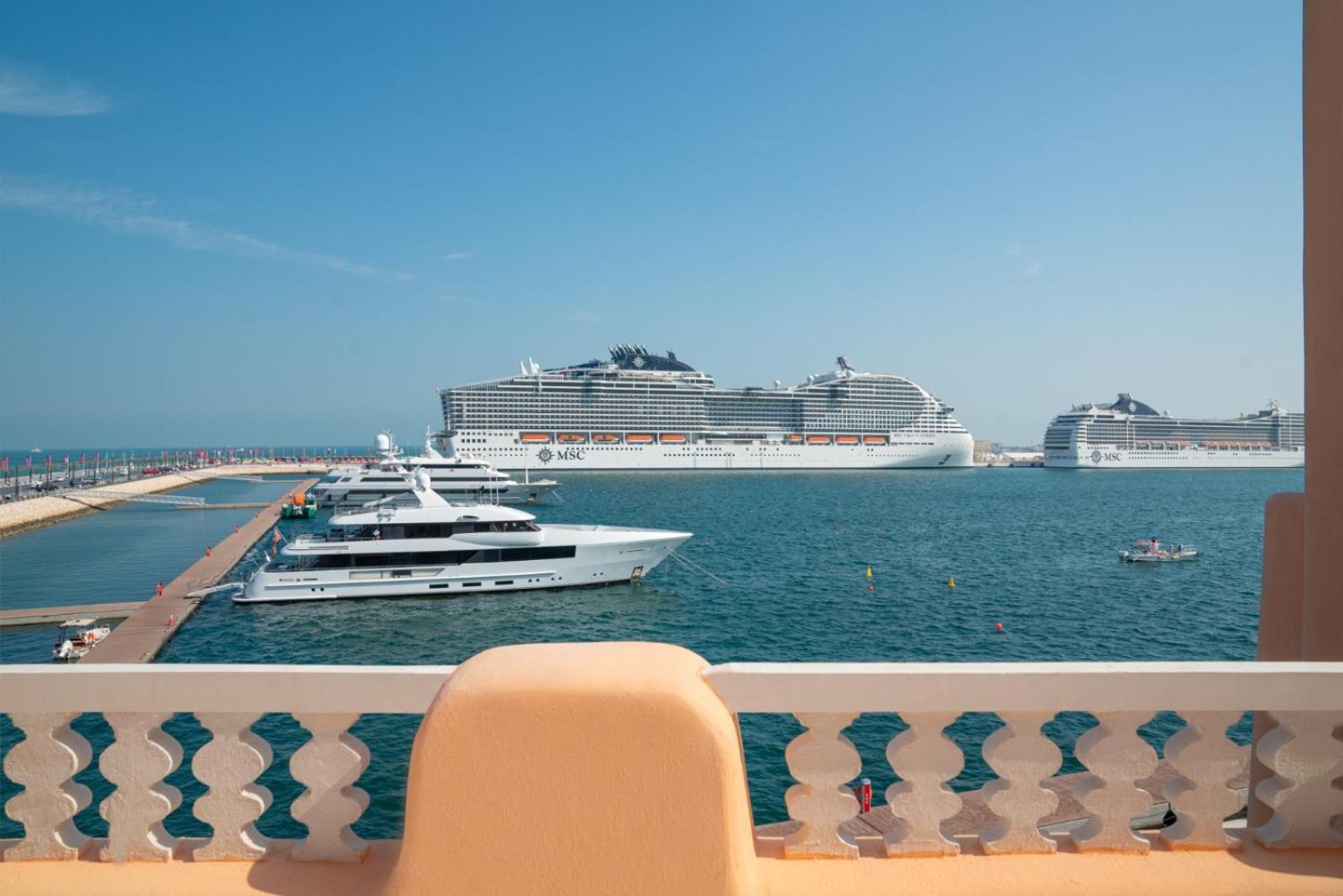 Mina Hotel And Residences By The Torch ドーハ エクステリア 写真 The Port of Limassol